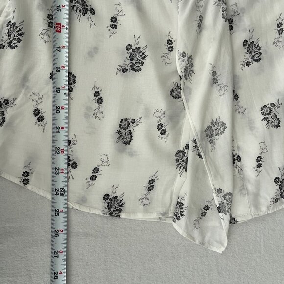Club Monaco Ferttee Shirt Floral Print Blouse Ruffle Button Details White Size L - Picture 11 of 14
